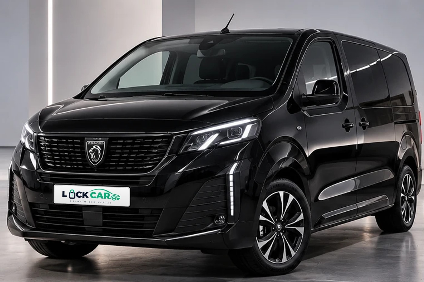 Peugeot Expert 9 places 2026 — vue trois-quarts avant